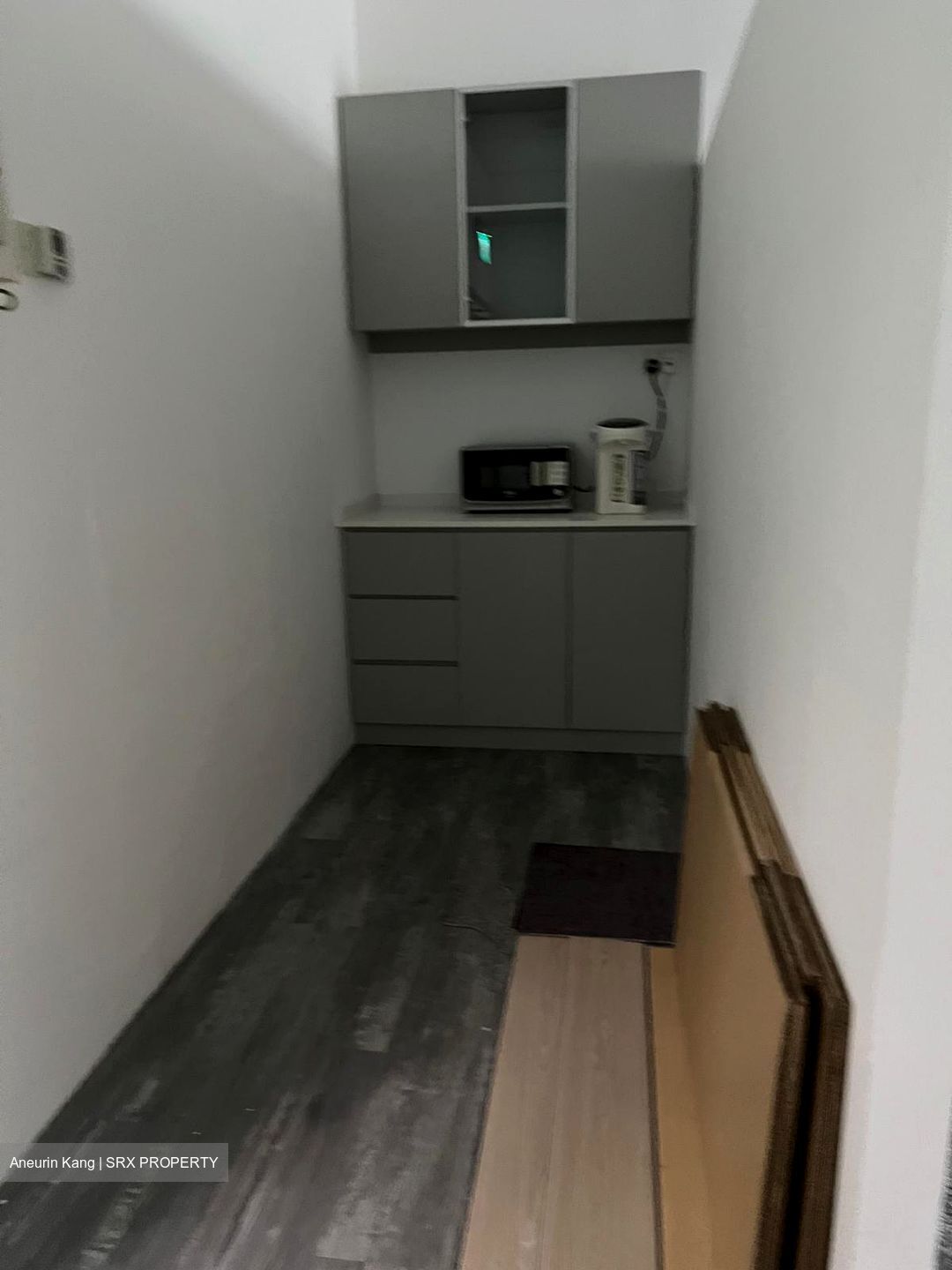 German Centre (D22), Factory #452310391